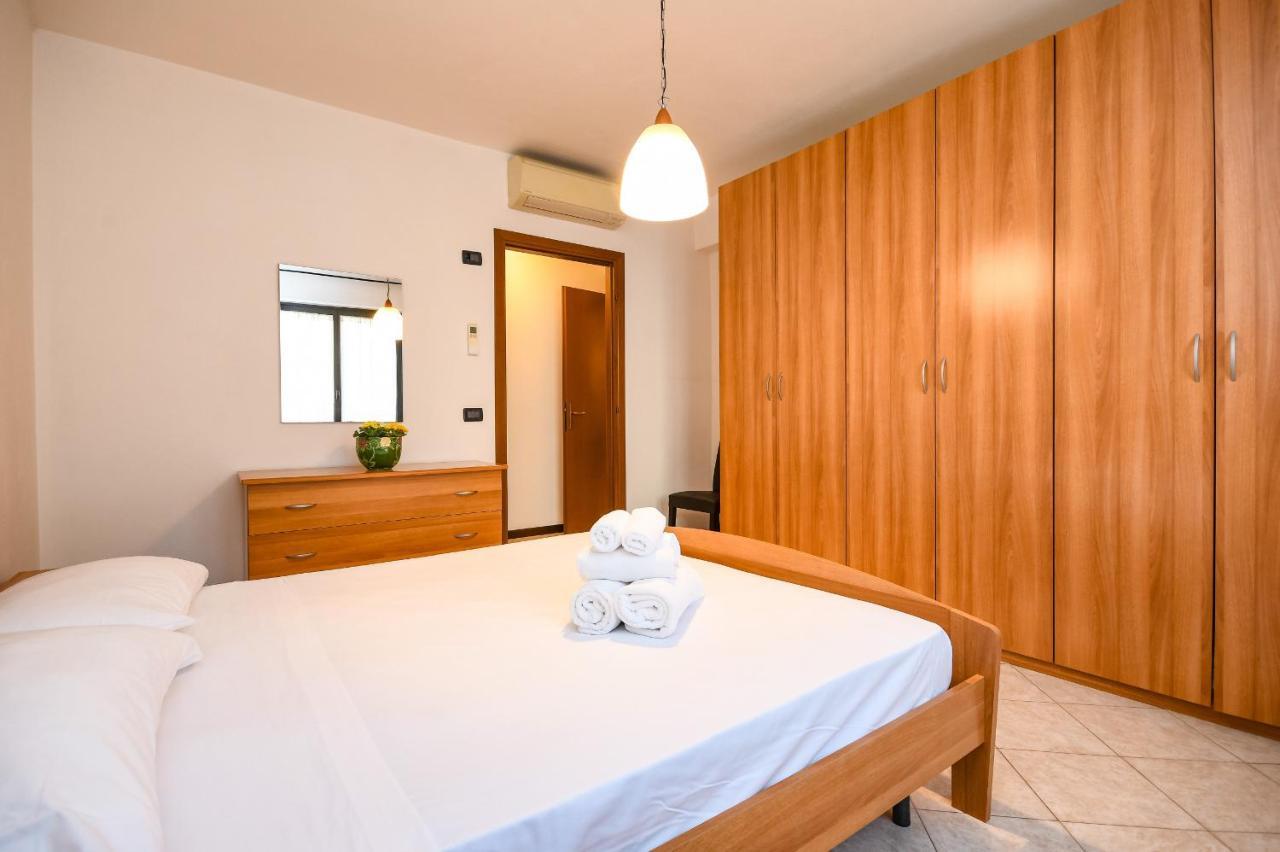 Desenzanoloft Yellow Apartment Дезенцано-дель-Гарда Екстер'єр фото