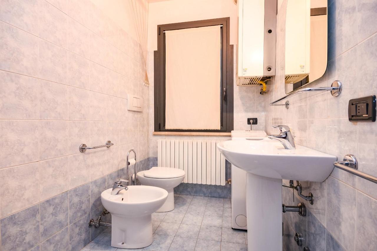 Desenzanoloft Yellow Apartment Дезенцано-дель-Гарда Екстер'єр фото